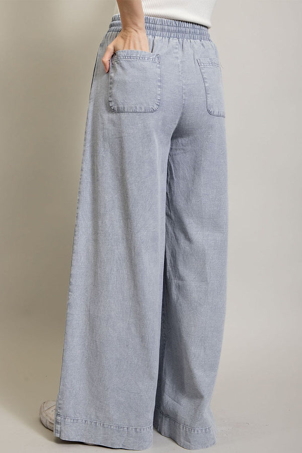 パンツ FENDI Embroidered Chambray Wide-Leg Pant Chambray Pants | VAZLUXE.COM