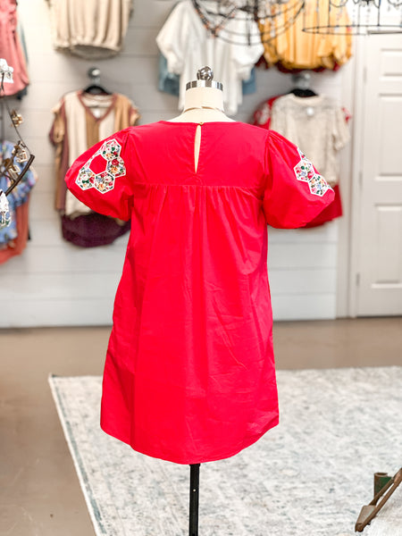 FLOWER PATCH DRESS, RED