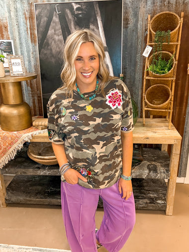 PATCHES & CAMO TEE