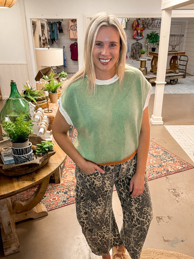 MINERAL WASHED SWEATER, EMERALD