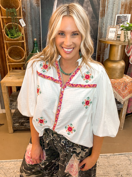FLORAL EMBROIDERY BLOUSE, WHITE