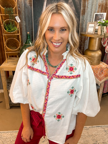 FLORAL EMBROIDERY BLOUSE, WHITE