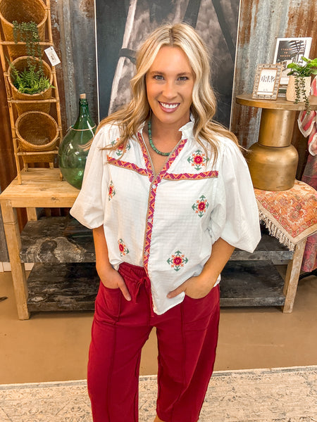 FLORAL EMBROIDERY BLOUSE, WHITE