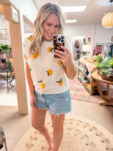 LEMON SHORT SLEEVE SWEATER