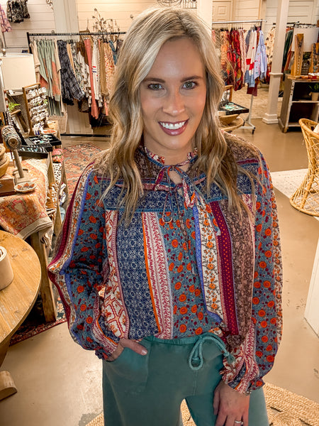 PAM PRINTED TIE FRONT TOP