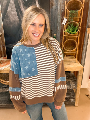AMERICAN FLAG WASHED PULLOVER