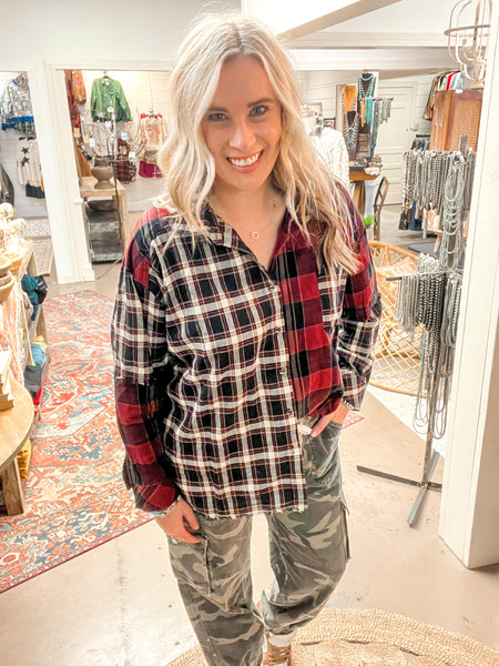 SOFT WASHED COLOR BLOCK FLANNEL, RED & BLACK