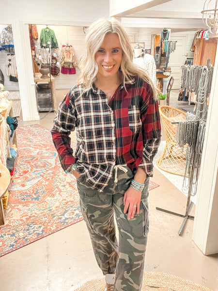 SOFT WASHED COLOR BLOCK FLANNEL, RED & BLACK