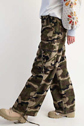 CAMO PRINT CARGO PANTS