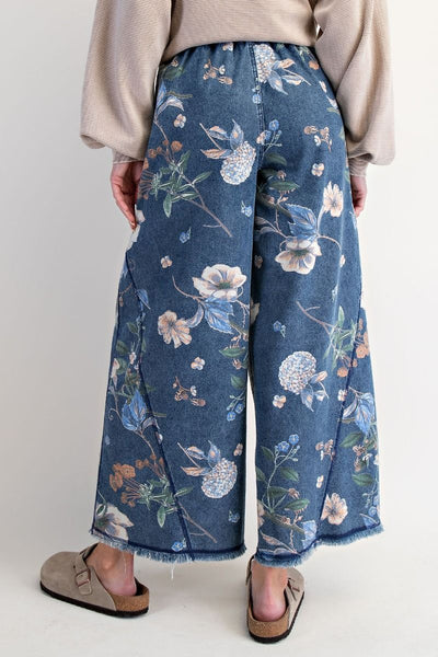 FLORAL PRINTED WASHED DENIM PANTS