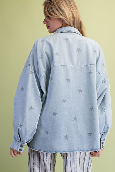 STAR PRINT WASHED DENIM BUTTON DOWN